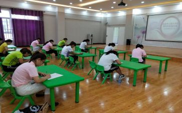 小班保育员本学期工作总结6篇