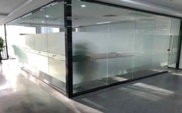 玻璃碎的作文参考8篇