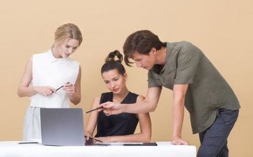 财务月总结报告最新5篇