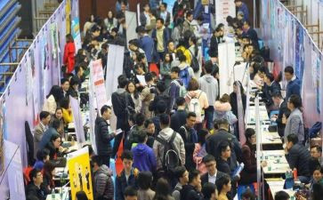 大三下学期班主任工作计划8篇