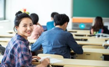 大学自我鉴定表自我总结8篇