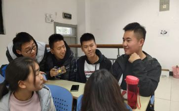 大学班长月总结范文7篇