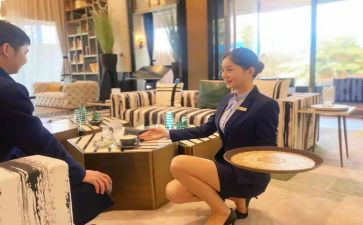 服务工作的总结报告6篇