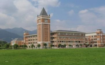 高校教师工作总结个人工作总结7篇