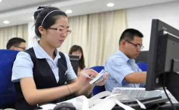 柜员工作年度总结参考5篇