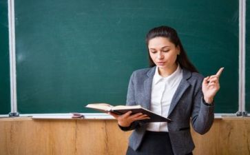 生物教师年度述职报告7篇