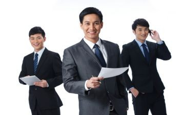 服装经理个人总结报告7篇