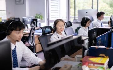 年终总结客服范文8篇