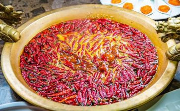 学校的辣作文500字通用8篇