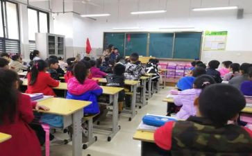 升学宴上台讲话稿7篇