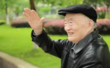 与外公的作文优秀6篇