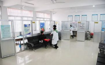 2023年校医个人述职报告7篇